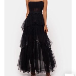 Betsey & Adam Tiered Tulle Ruffle Gown